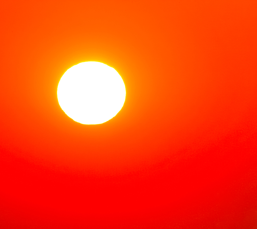 British Researchers Smash Nuclear Fusion Record Using Machine 10 Times Hotter Than Sun