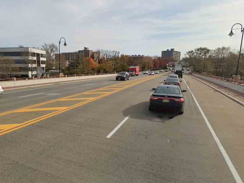 One dead during crash on Red Bank's Coopers Bridge