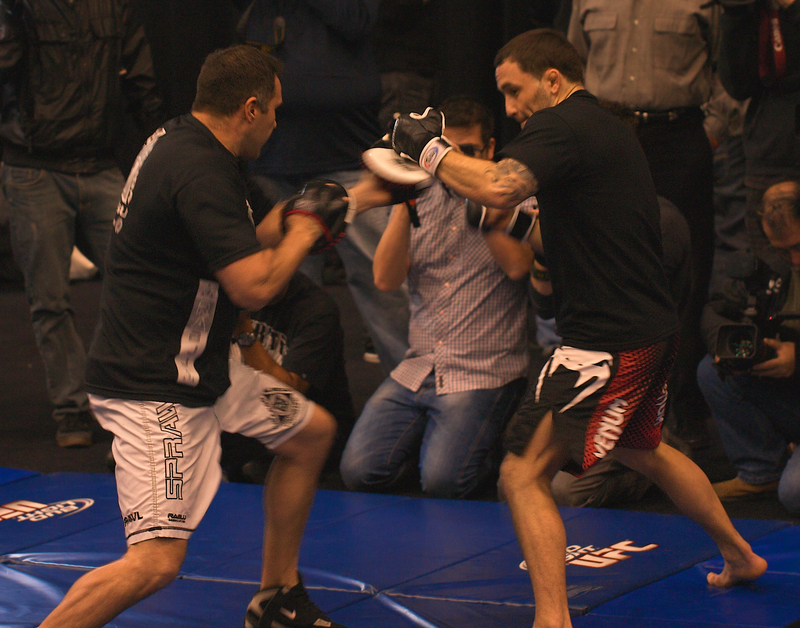 Toms River UFC champ Frankie Edgar to attend grand opening of UFC Gym