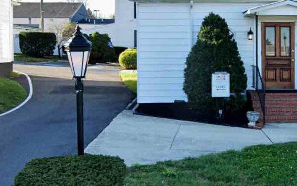 Police Find Body Behind Anne Arundel Funeral Home