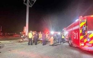 Man rescued from burning home by houston firefighters passed away at hospital, arson team investigating