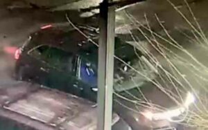 Columbus police investigating after man shot and killed in his car in hotel parkin lot