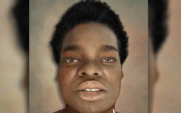 Do you know her? Police trying to identify body of woman found dead, decomposing in Baltimore backyard
