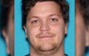 Monmouth county man pleads guilty to luring young girls, showing them lewd images