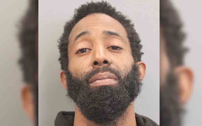 Man who accidentally shot 9-year-old girl after being robbed in custody, child remains in critical condition