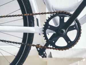 Bicyclist on crack charges brick police officers responding to complaint