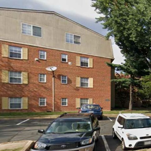 Alexandria police suspect murder after victim found dead on sidewalk - photo licensed by shore news network.