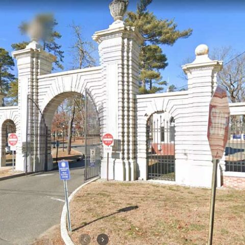 America's largest yeshiva in lakewood is about to get bigger after land deal signed with neighboring georgian court university - photo licensed by shore news network.