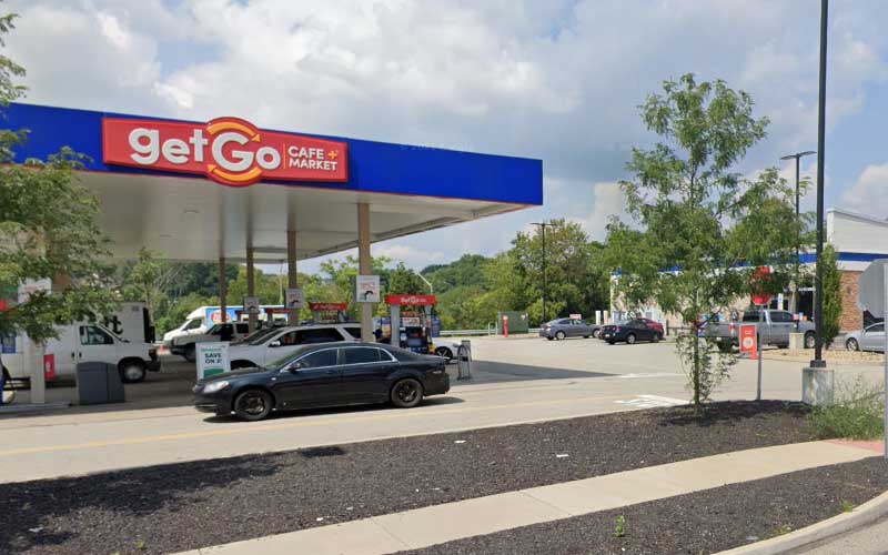 Woman stabbed, shot fired at Edgewood gas station