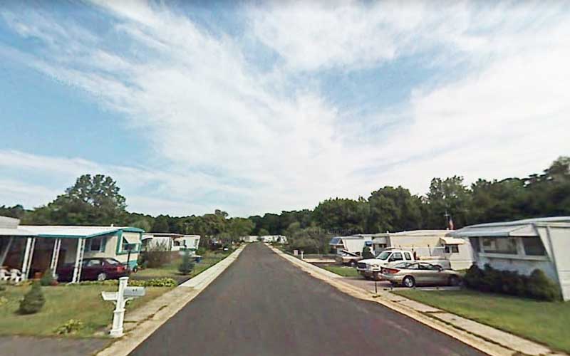 Jackson couple charged after domestic fight ended with man stabbed in chest