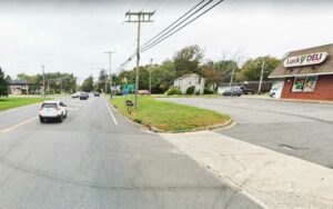 Pedestrian struck crossing south hope chapel road in jackson