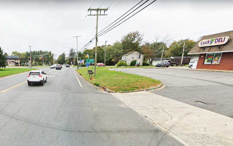 Pedestrian Struck Crossing South Hope Chapel Road in Jackson