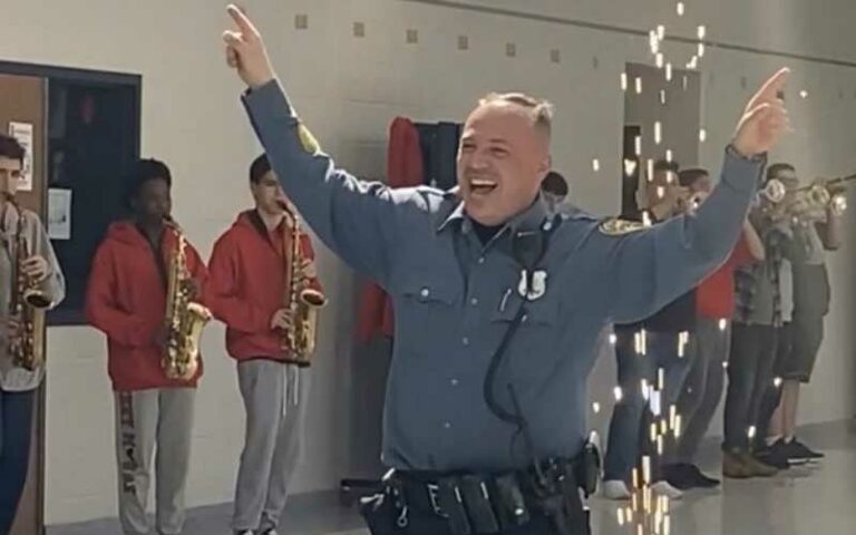 Jackson liberty students bid farewell to beloved school resource officer - photo licensed by shore news network.