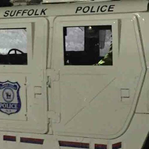 Suffolk county cops catch drug deal in the act - photo licensed by shore news network.