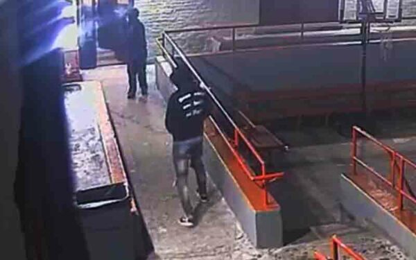 Brooklyn teen shot in building doorway
