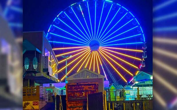 Jersey Shore Ferris Wheel Lights Up In Support of Ukraine