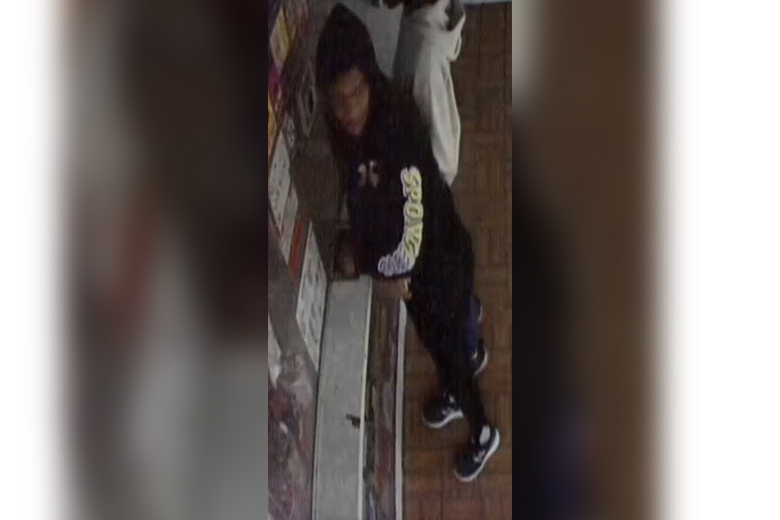 Two shot in Philadelphia armed robbery