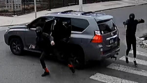 Wanted: suspects for shooting incident in the 22nd district [video]