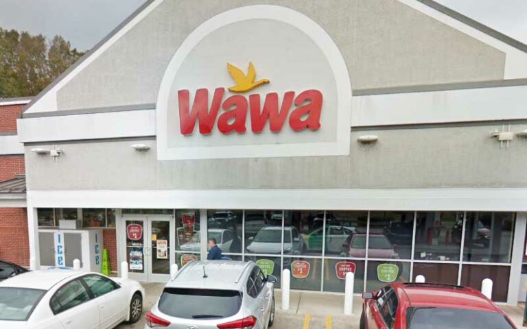 Hackensack police investigate carjacking at wawa - photo licensed by shore news network.