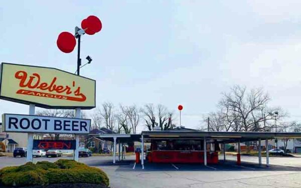 Weber's reopens for the season, a South Jersey tradition
