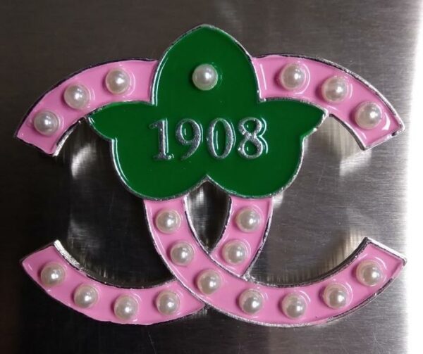 250 Counterfeit Chanel Brooches Seized in Vicksburg