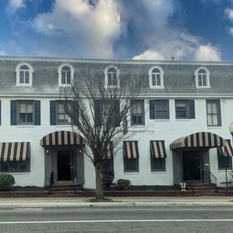 Charlie brown's reopening one new jersey location - photo licensed by shore news network.