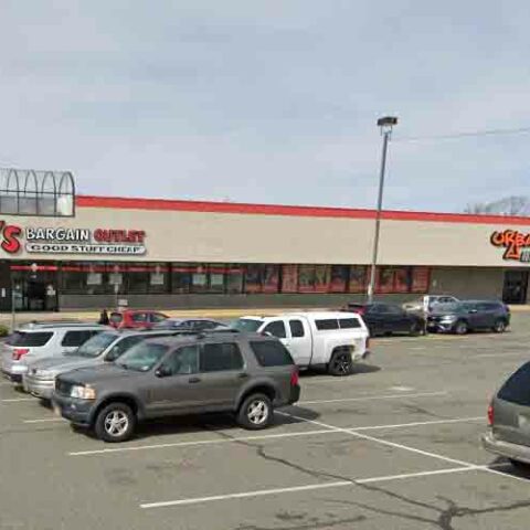 Discover toms river: the old "pathmark" plaza is becoming quite the entertainment hub - photo licensed by shore news network.