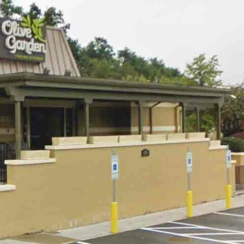 Fugitive arrested in olive garden robbery and shooting - photo licensed by shore news network.