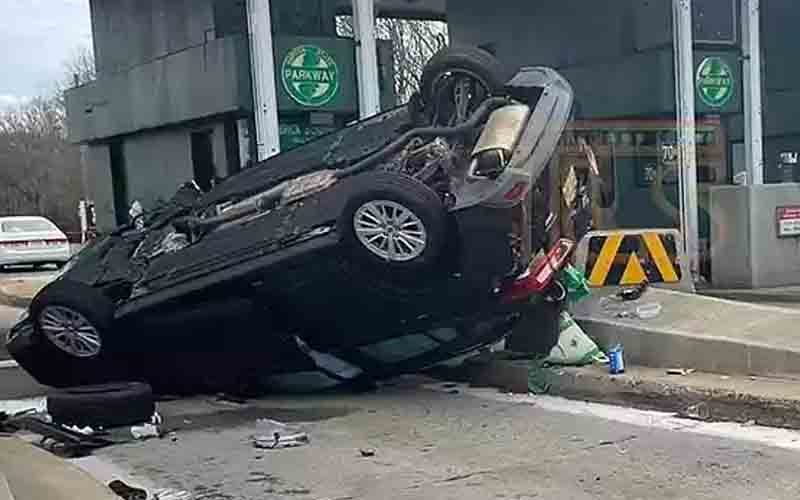 Car Overturned at Brick Township Garden State Parkway Toll Plaza