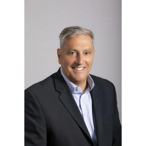 Real estate broker lawrence vecchio announces web-based solution for real estate industry - photo licensed by shore news network.