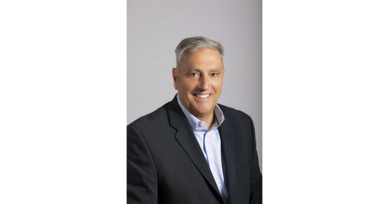 Real estate broker lawrence vecchio announces web-based solution for real estate industry - photo licensed by shore news network.