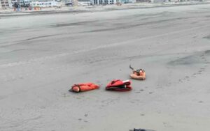 Sunken boat found after debris washed up on wildwood beach