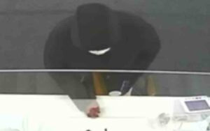 Police investigating attempted robbery at silver spring smoke shop