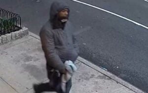 67-year old woman punched, robbed at new york city's port authority bus terminal