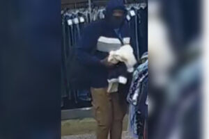 Watch: man walks out of store with $2,500 in stolen merchandise