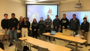 Manchester police captain meets with occ criminal justice students