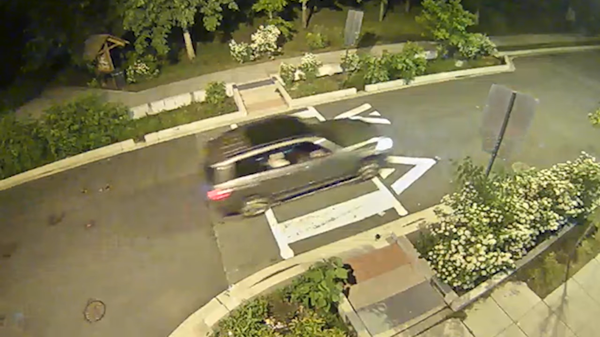 Two Women Shot in Northeast D.C., Police Need Help Identifying Suspect Vehicle