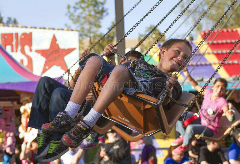 New jersey carnival says unattended teens need to buy tickets for entry - photo licensed by shore news network.