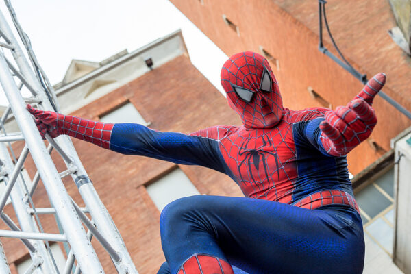22-Year-Old ‘Pro-Life Spiderman’ Scales 61-Story Skyscraper With No Equipment