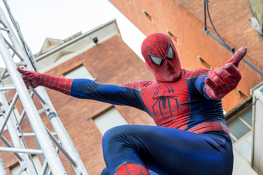 22-Year-Old ‘Pro-Life Spiderman’ Scales 61-Story Skyscraper With No Equipment