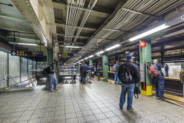 Man Robbed Inside NYC Subway Station