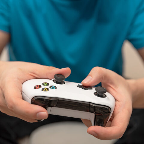 Son shoots mom on mother's day over over xbox controller - photo licensed by shore news network.