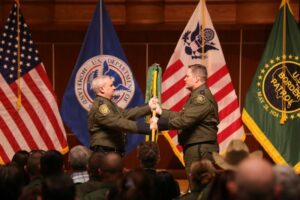 Carl e. Landrum assumes command of laredo sector border patrol