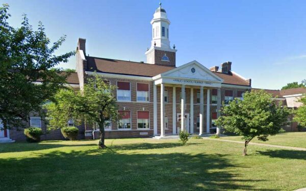Clifton School Locked Down After Perp Flees Police Nearby