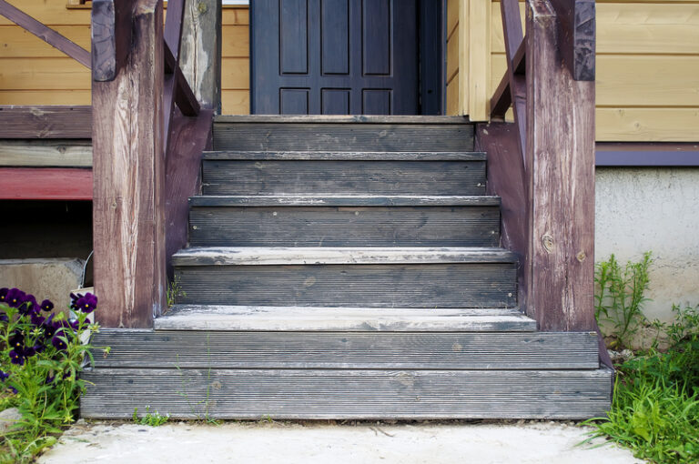 Man found sleeping under cumberland porch arrested for drug possession - photo licensed by shore news network.