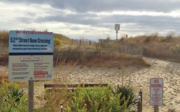 Maryland Resource Police Find Man Floating in Ocean Off Coast of Ocean City