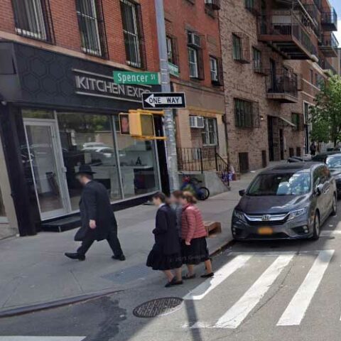 New york police searching for suspect who threatened to 'get rid' of jews in brooklyn - photo licensed by shore news network.