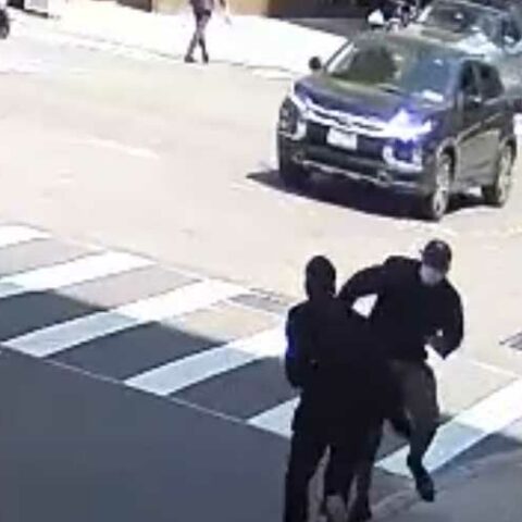 29-year-old man slashed multiple times in broad daylight in manhattan as people walked by - photo licensed by shore news network.