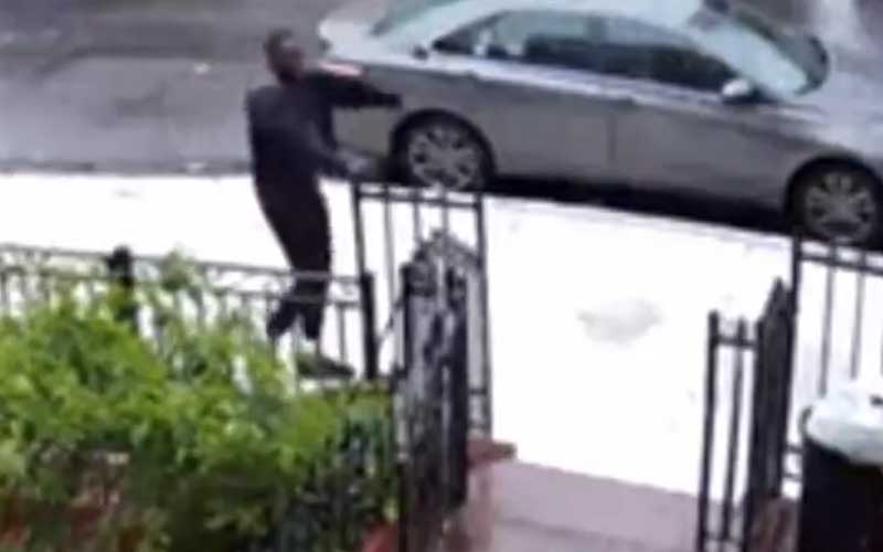 Jewish Man Beaten in Brooklyn, Cops Say Assailant Shouted Anti-semitic Slurs