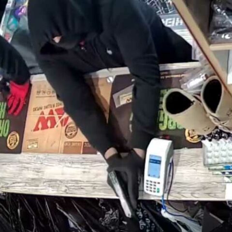 Armed robbers zip-tie cashier's hands inside queens store - photo licensed by shore news network.